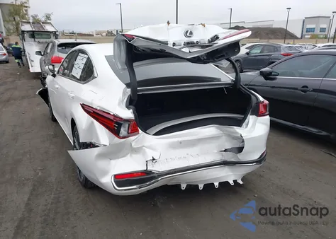 2025 Lexus Es 300H from USA, damaged, VIN 58ADA1C14SU054894